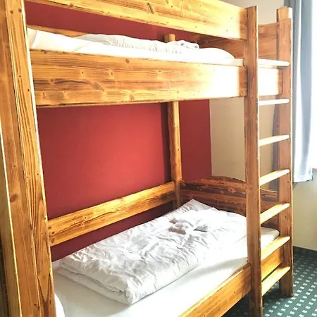 Hotel Dein 3*